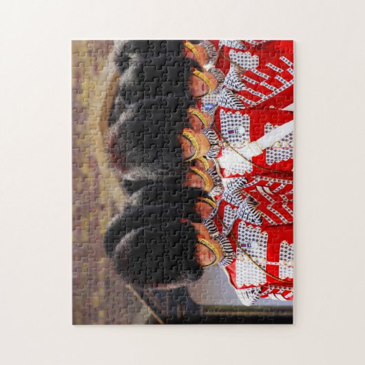 Puzzle Royal London Guards. (Vertical)