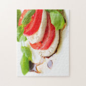 Puzzle Salade de Caprese. Tranches de tomate et de (Vertical)