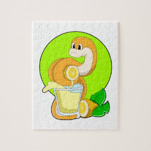 Puzzle Serpent avec verre de jus de citron
