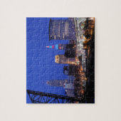 Puzzle Skyline de nuit Cleveland (Vertical)