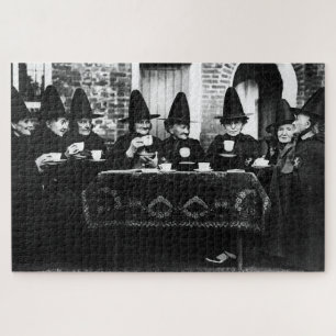 Puzzle Sorcières galloises ayant du thé à la crème