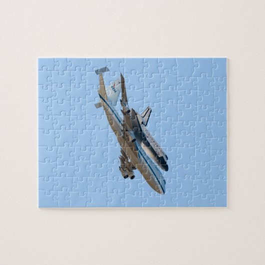 Puzzle Space Shuttle Endeavour photo de vol final (Horizontal)