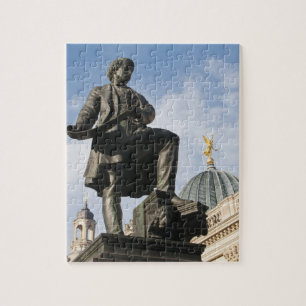 Puzzle Statue avec dôme en verre sur le bâtiment du Kunst