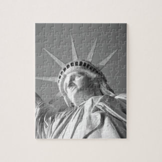 Puzzle Statue blanche noire de la Liberté