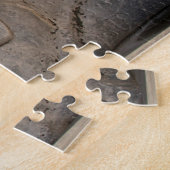 Puzzle statue de lion devant l'église historique (Côté)