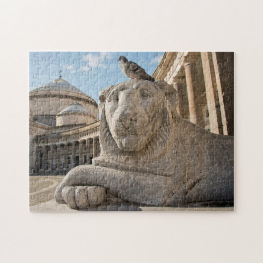 Puzzle Statue de lion devant une église historique (Horizontal)
