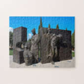 Puzzle Statue Dherynia Chypre. (Horizontal)