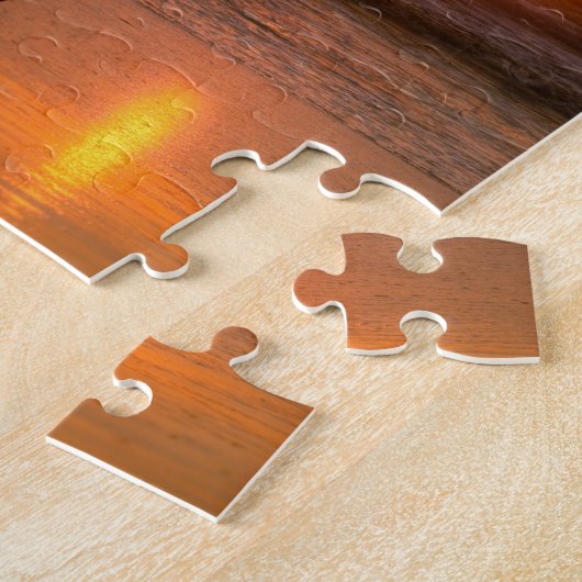 Puzzle Surfer observant les vagues (Côté)