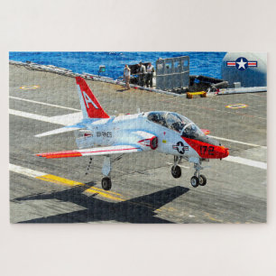 Puzzle T-45C GOSHAWK (20x30 pouces)