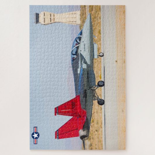 PUZZLE T-7A RED HAWK (Vertical)