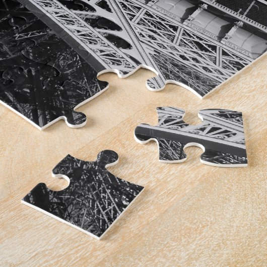 Puzzle Tour Eiffel noir et blanc (Côté)