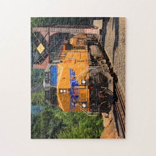 PUZZLE TRAIN SUR UN CHEVALET (Vertical)