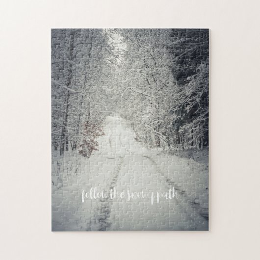 Puzzle Traverser une forêt d'hiver enneigée (Vertical)