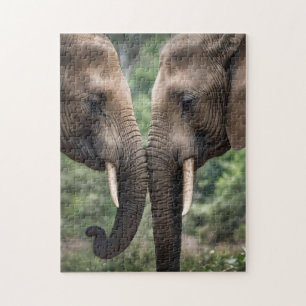 Puzzle "Tronc à tronc : une douce étreinte d'éléphant"