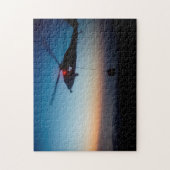 Puzzle U.S. Marine MH-60S Seahawk au crépuscule (Vertical)
