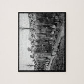 Puzzle Un bureau américain en Afrique inspecte les troupe (Vertical)