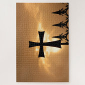 Puzzle Une croix en fer forgé sur une clôture (Vertical)
