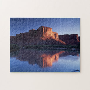 Puzzle Utah, un plateau se reflétant dans le fleuve Color