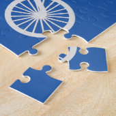 Puzzle Vélo blanc vintage sur bleu (Côté)