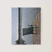 Puzzle Vieux fauteuil par lac (Vertical)