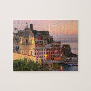 Puzzle Ville à flanc de colline de Vernazza dans la soir