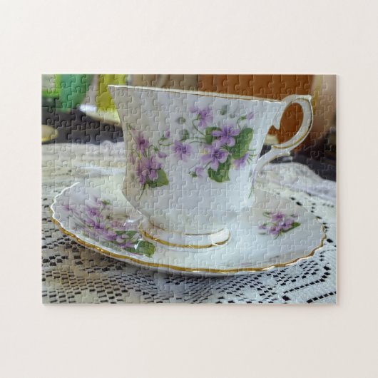 Puzzle Violet anglais Chine Tea Cup et soucoupe (Horizontal)