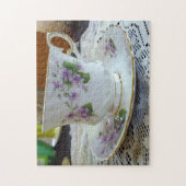 Puzzle Violet anglais Chine Tea Cup et soucoupe (Vertical)
