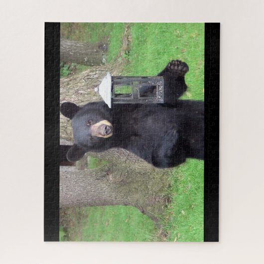 Puzzle Visiteur de l'ours noir jardin (Vertical)