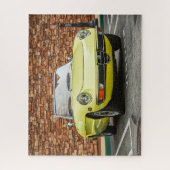 Puzzle voiture sport jaune (Vertical)