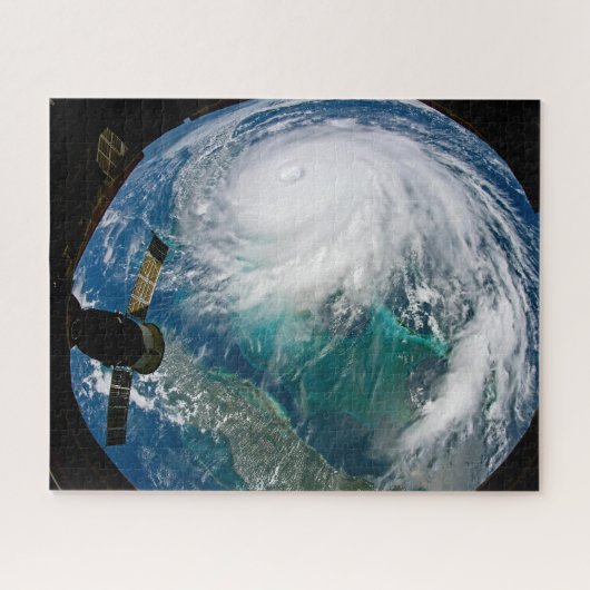 Puzzle Vue De L'Ouragan Dorian. (Horizontal)