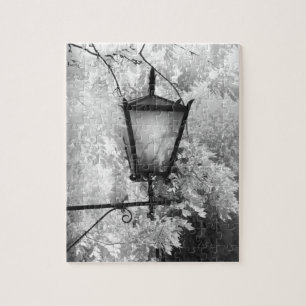 Puzzle Vue noir et blanc d'une applique lumineuse