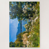 Puzzle Vue pittoresque sur le lac de Côme à travers les f (Vertical)