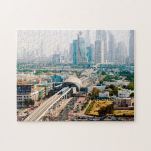 Puzzle Vue sur la ligne de métro et les gratte-ciel de l