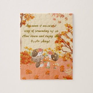 Puzzle Whimsy d'automne : Hérisson dans une forêt cosy