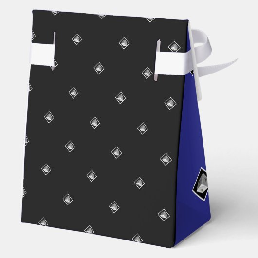 Pyramid Cube Black White Deep Blu Bedankdoosjes (Achterkant)