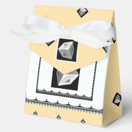 Pyramid Cube Zwart Wit Crème Bedankdoosjes