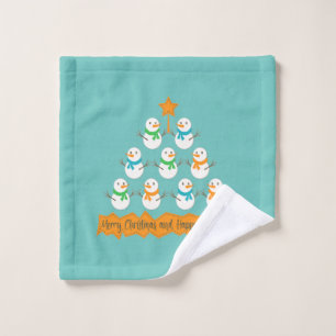 Pyramide des sapins de Noël faite de bonhommes de