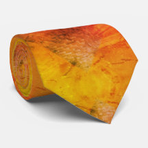 Pyramide style antique Cravate Pyramide dorée