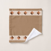 Pyramides de diamants sur marron (Gant de toilette)
