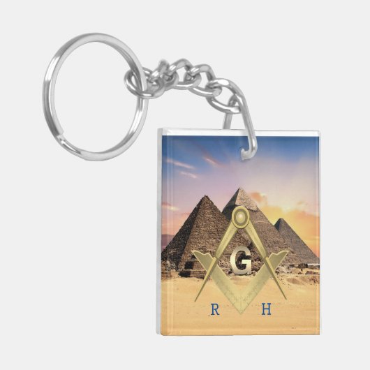 Pyramids Monogrammed Masonic Sleutelhanger (Voorkant Links)
