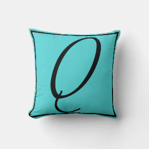 Q INITIAAL PILLOW - Letter Q op Aqua Achtergrond Kussen