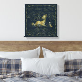 Qilin at Rest Golden Tapestry Canvas Afdruk (Insitu (Slaapkamer))