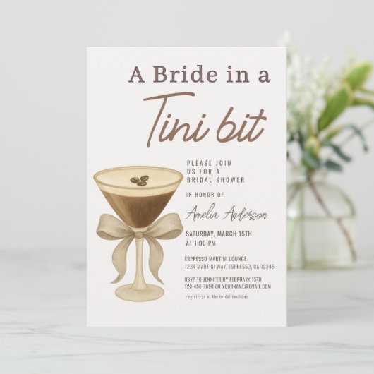 QR Code A Bride in a Tini Bit Bridal Shower Kaart (Staand voorkant)