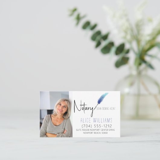 QR-code Blauw en witminimalistisch Visitekaartje (Staand voorkant)