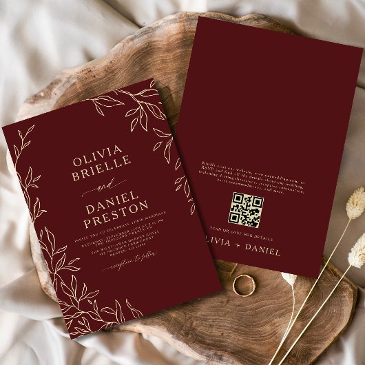 QR Code Bourgondië & Goud Minimal Leaf Wedding Kaart