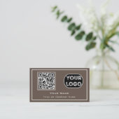 QR Code Business Logo Brown minimalist Visitekaartje (Staand voorkant)