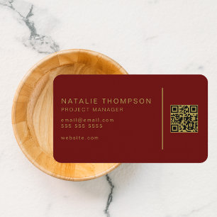 QR Code Eenvoudig Elegant Classy Donkerrood en Gou Visitekaartje