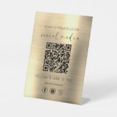QR Code Gold Scan om ons te volgen op het sociale Reclamebord Met Voetstuk (Voorkant)