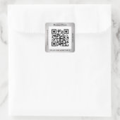 QR-codebus. Naam Website Promo, geborsteld zilver Vierkante Sticker (Tas)