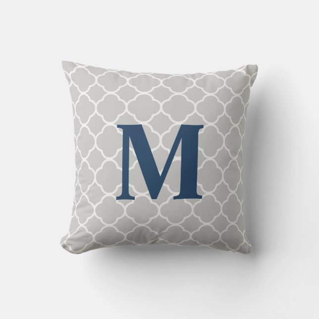 Quadrefoil gris et Monogramme Coussin extérieur (Recto)